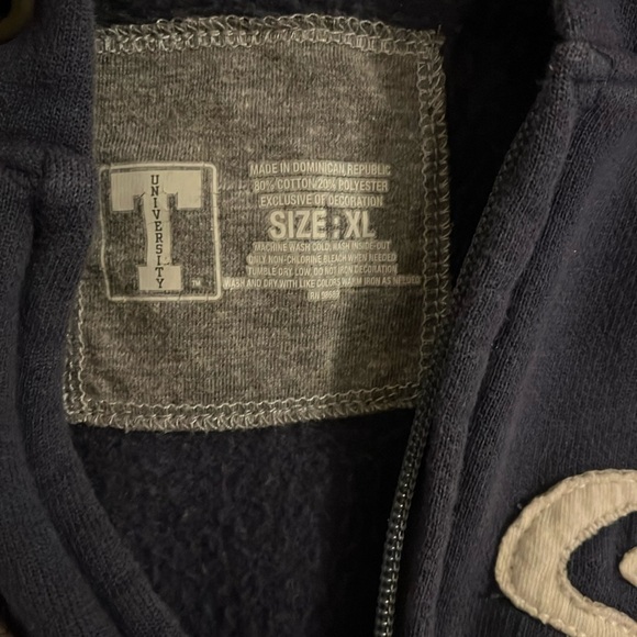 Penn state zip up hoodie.  Navy blue. Size XL. Vintage from the 80s - Picture 2 of 4
